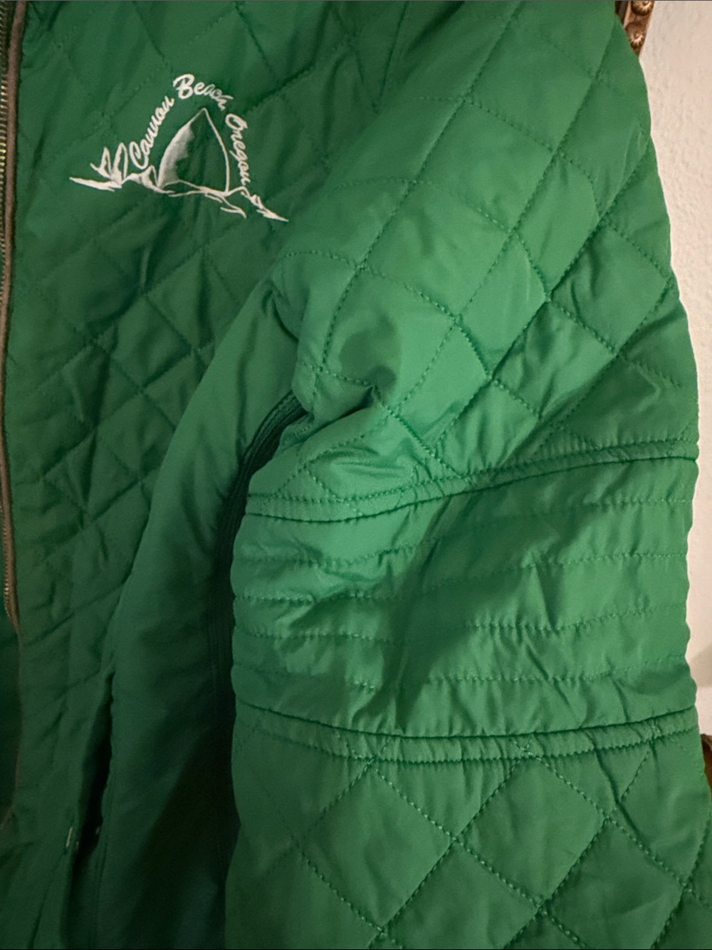 The OTB Outdoor Cannon Beach Quilted Green Women's Jacket - Picture 7 of 12